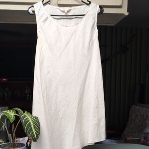 White Sleeveless Tunic Top